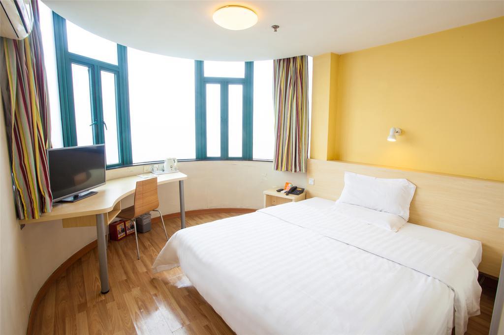 7Days Inn Sanya Phoenix Island Exterior foto